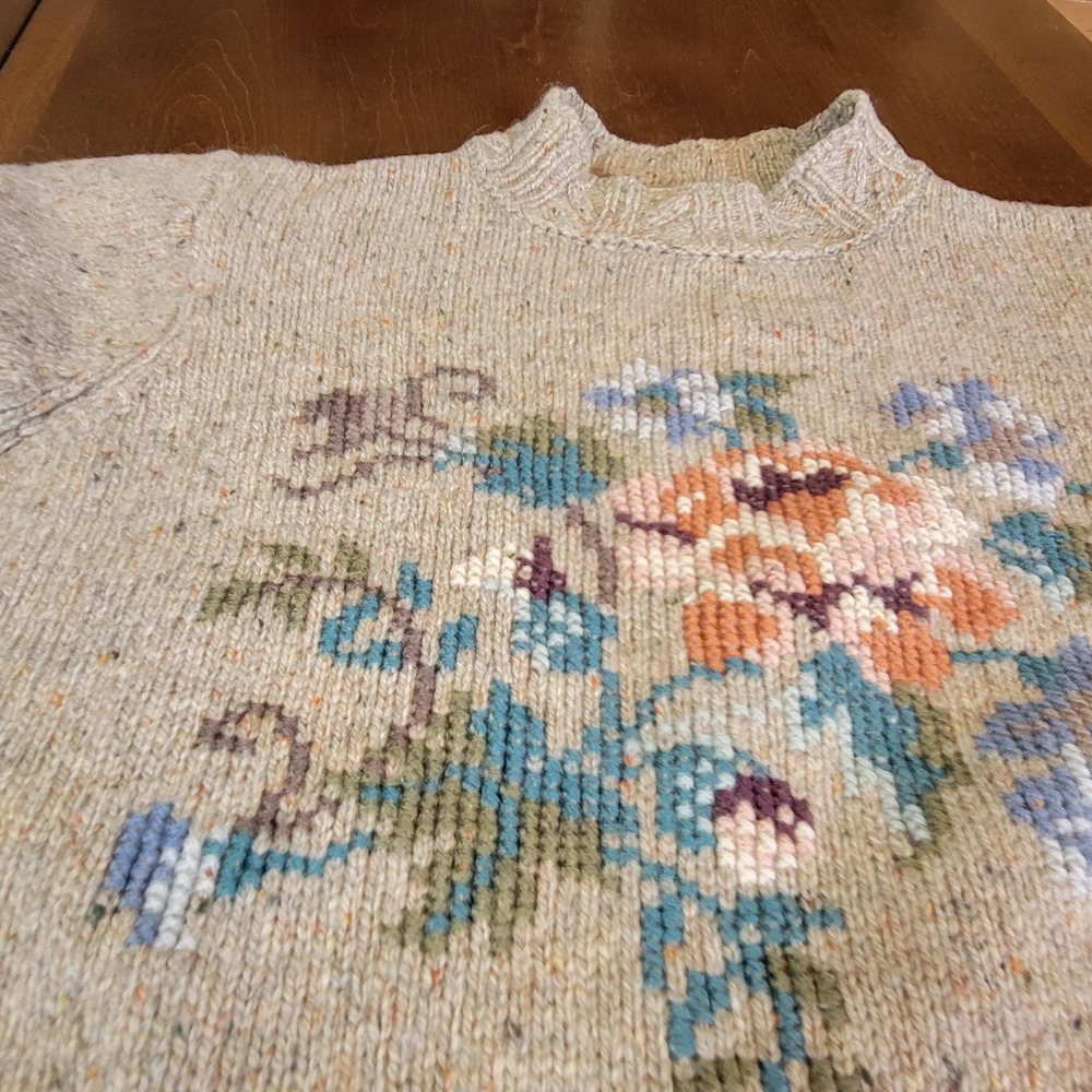 Laura Ashley Vintage 100% Wool Cable Knit Sweater Beige Marl Womens Small - Picture 14 of 16